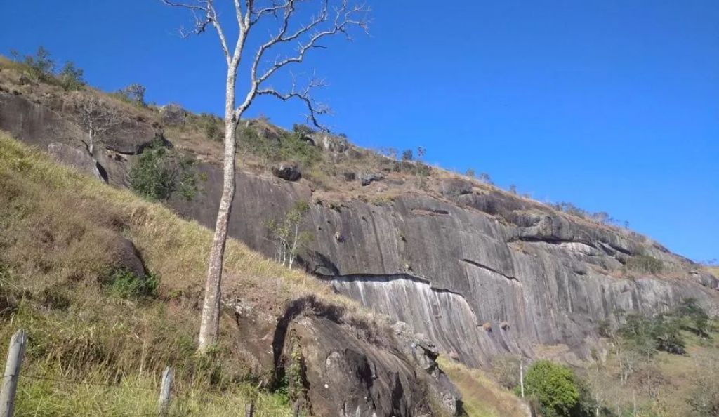 Pedra do Gavião - Pontos Turísticos