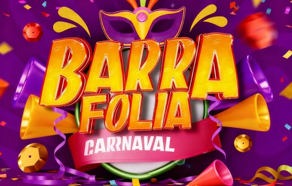 Multidão celebrando o Carnaval de rua durante o Barra Folia com adereços festivos e muita animação em Barra do Piraí.